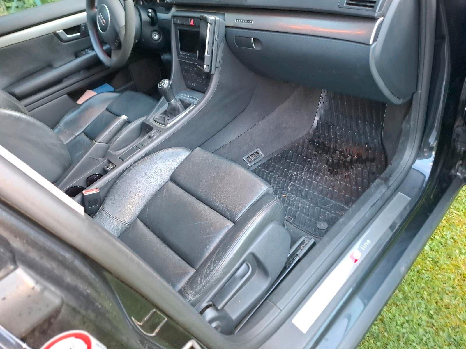 Audi Quattro 2004 — photo 9
