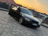 BMW Bmw e90 330i - BMW 330: E90 330i