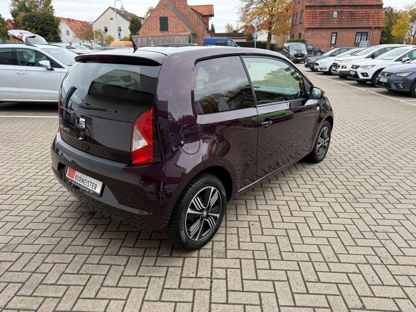 SEAT Mii Style 1.0 Cosmopolitan Sport-P. Alcantara GR - Image 7