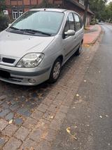 Renault Scenic Confort Privilege 1.4 16V Confort Pri... - Renault Scenic Gebrauchtwagen in Hannover