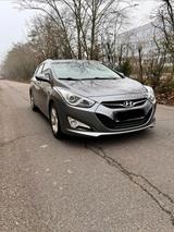 Hyundai i40 cw Style*Xenon*Lenkradheizung*Automatik - Hyundai i40 mit Diesel-Antrieb: Kombi, Automatik