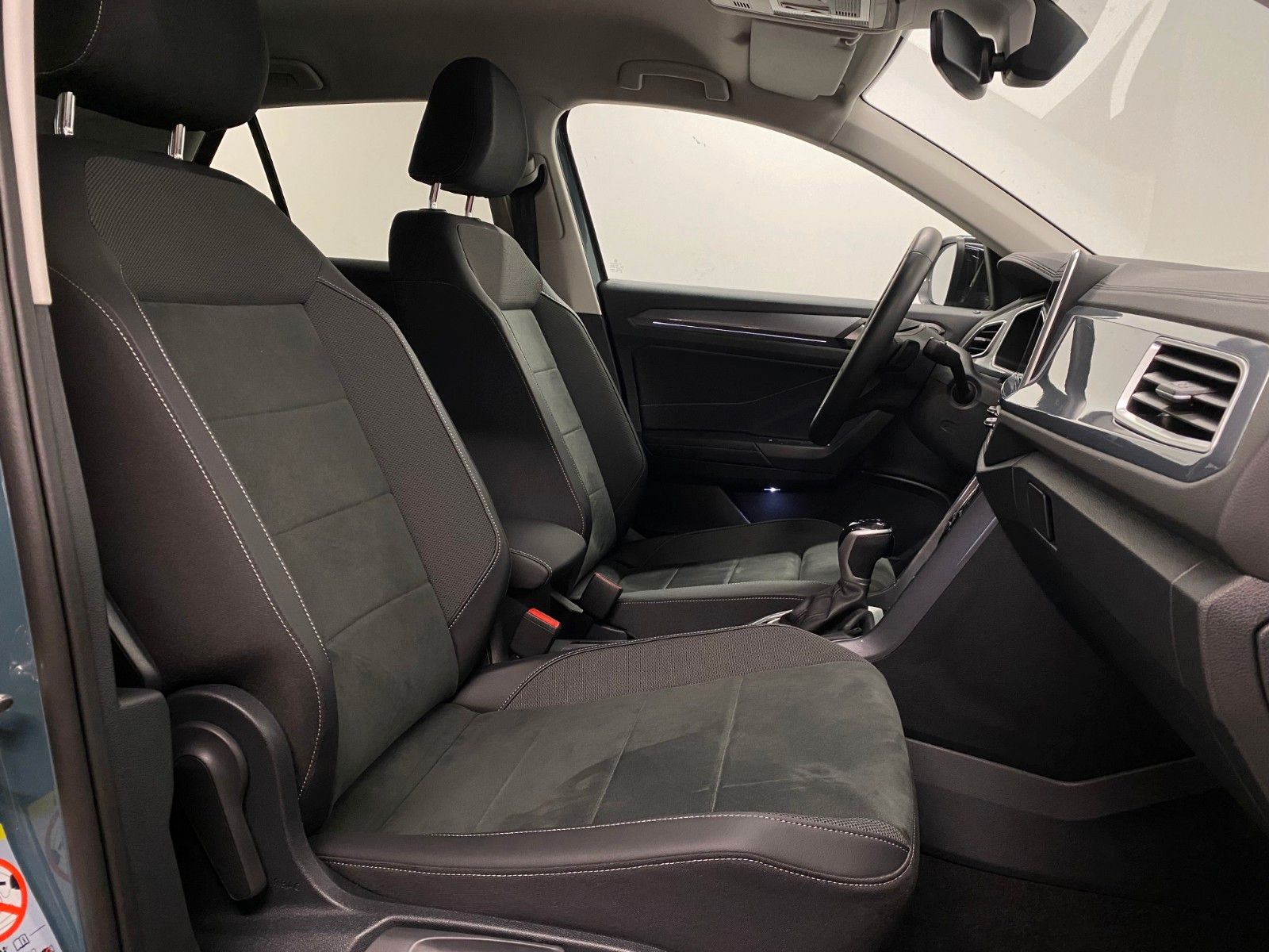 Volkswagen T-Roc - Bild 13