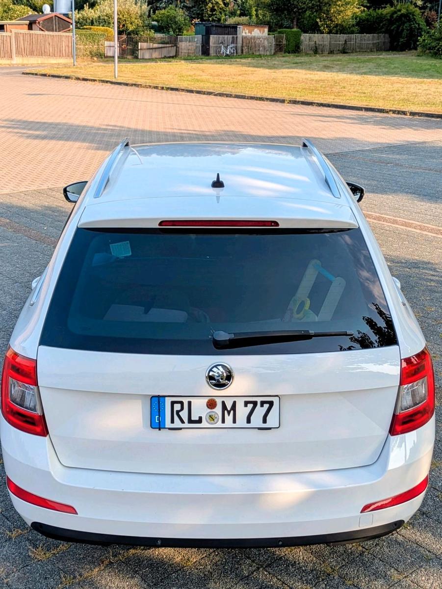 Skoda Octavia 2015 — photo 11