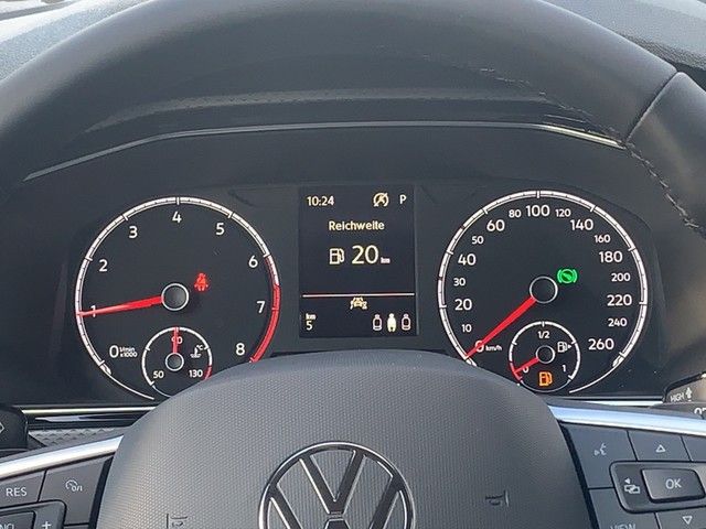 Fahrzeugabbildung Volkswagen T-Cross TSI Active DSG LED Navi Climatronic RFK