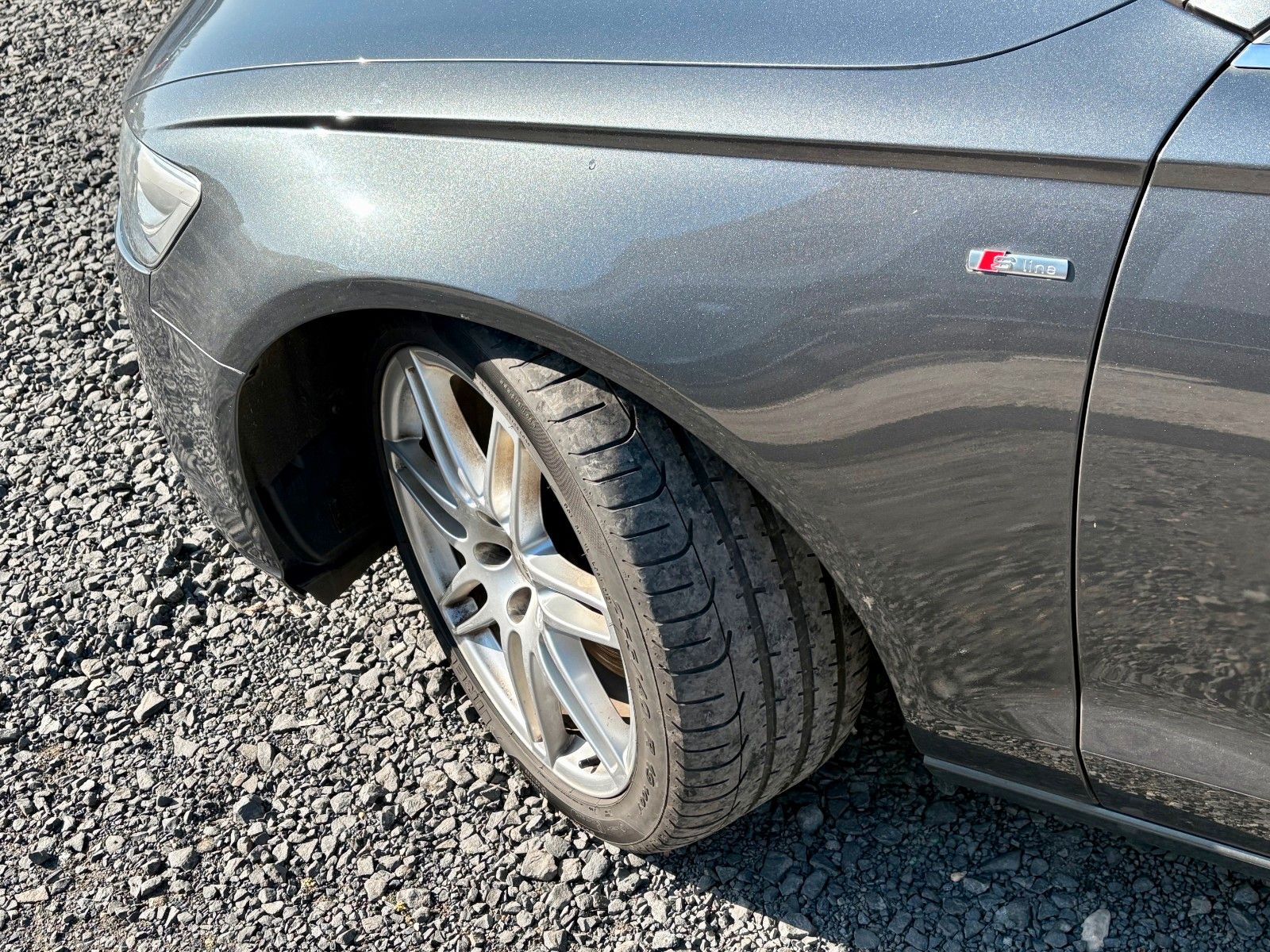 Fahrzeugabbildung Audi A6 Avant 3.0 TDI quattro Aut. S LINE SPORT Navi