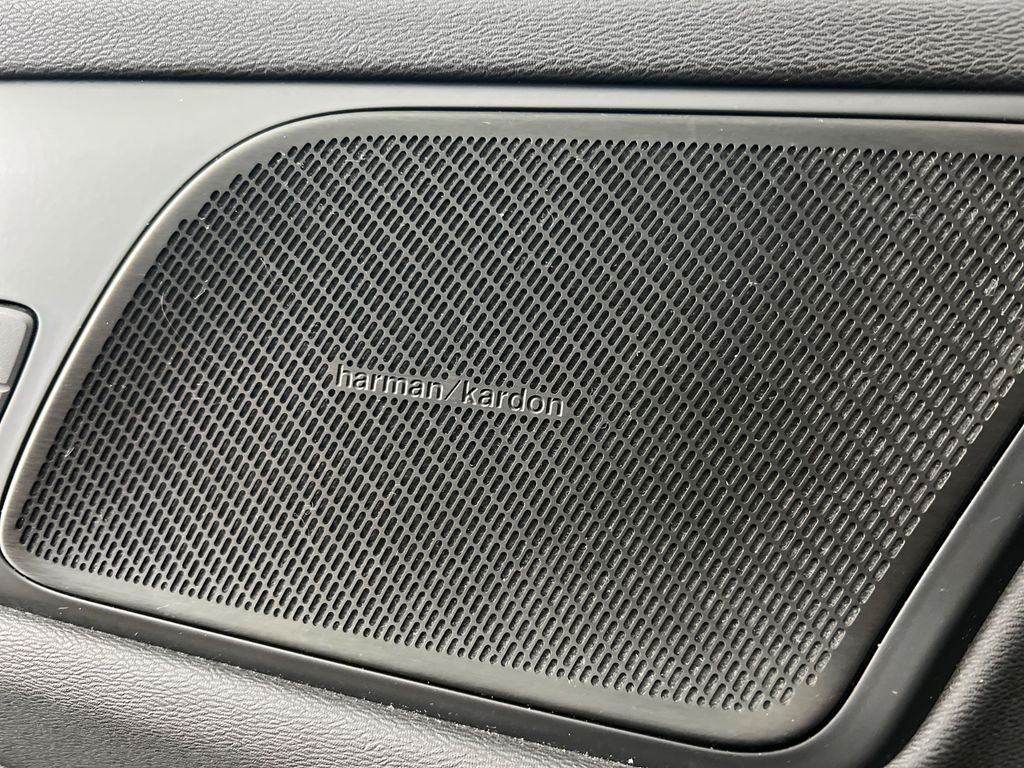 VOLVO V60 R Design / 310PS / NUR 96.tKM / 2.HD / HK / VOLVO V60 R Design / 310PS / NUR 96.tKM / 2.HD / HK /