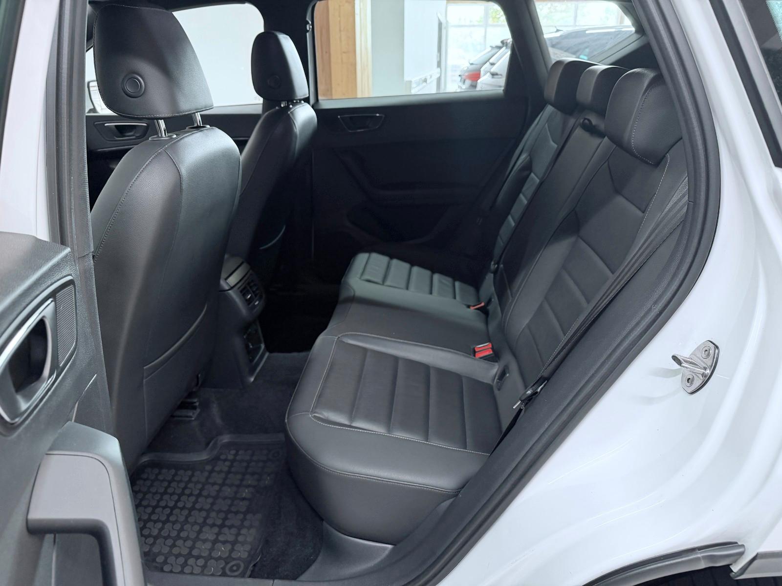 Seat Ateca Xcellence 2.0TSI 4Drive DSG Leder Kamera