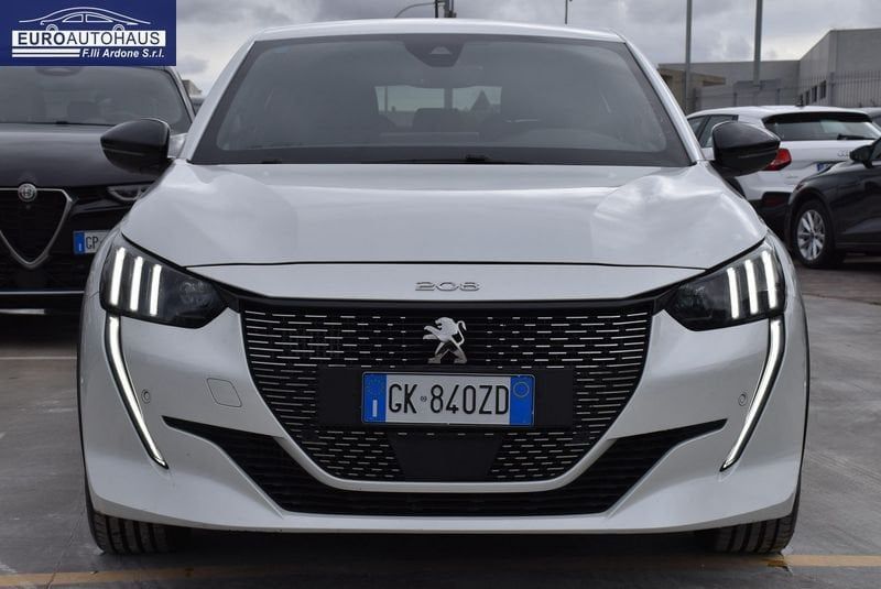 Peugeot 208 GT PureTech 130 EAT8 S/S auto imagem 2