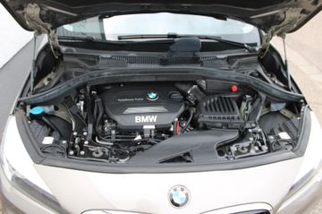 BMW 218 - 9