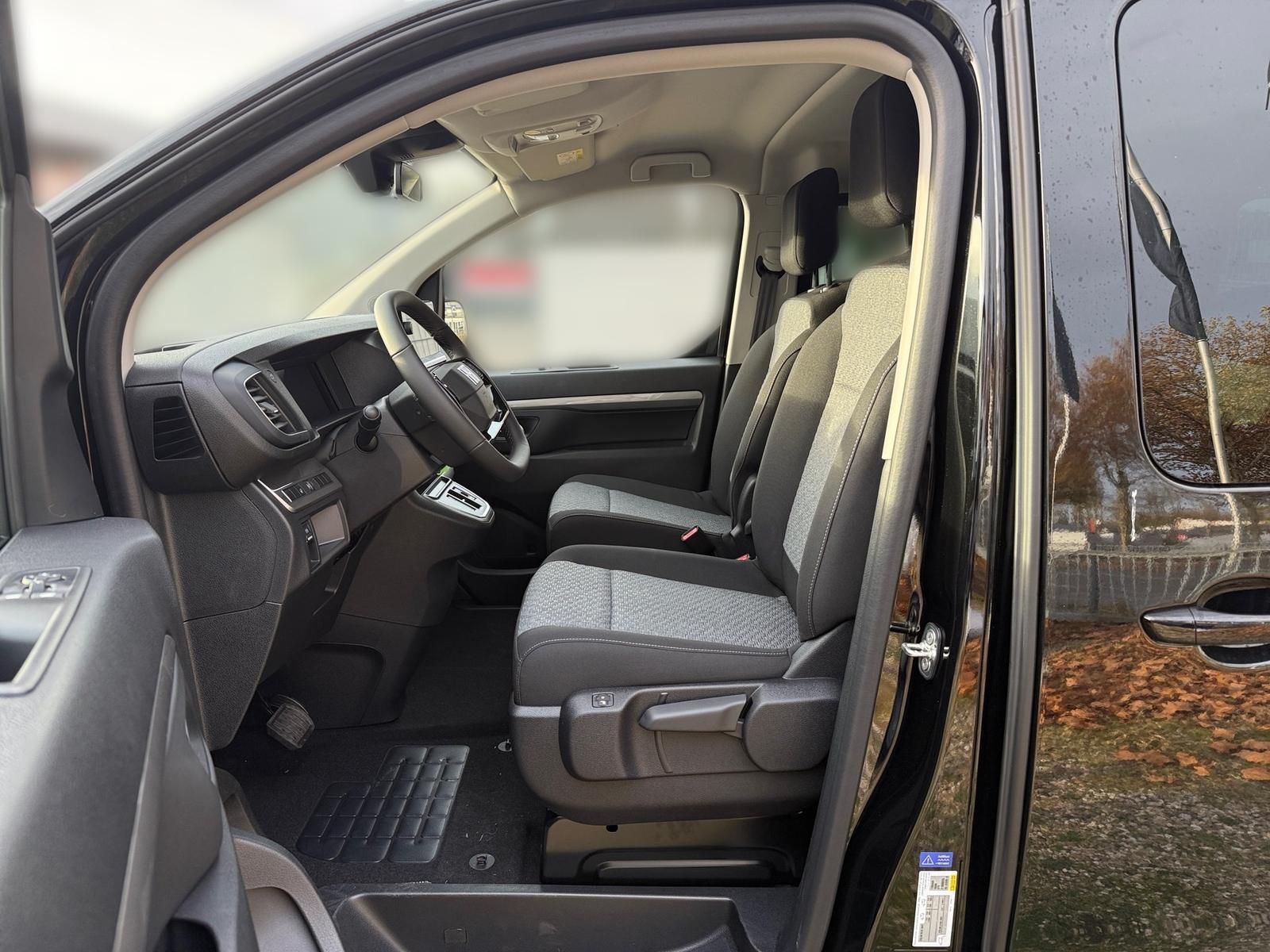 Fahrzeugabbildung Fiat Ulysse L3 Basis 180 AT8