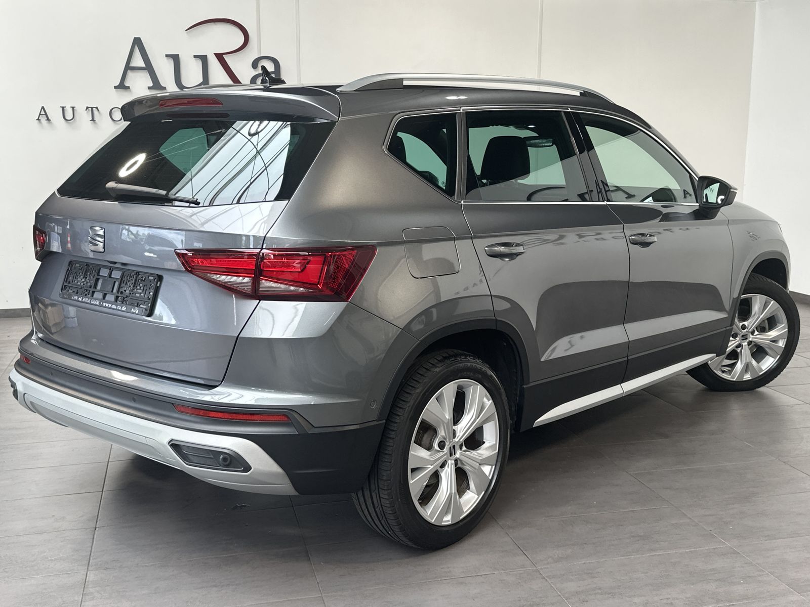 Fahrzeugabbildung SEAT Ateca Xperience NAV+LED+BEATS+KAMERA+VCOCKPIT+PP