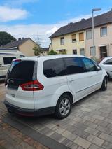 Ford Galaxy 2,0 TDCi 120kW DPF Titanium PowerShif... - Ford Galaxy in Duisburg