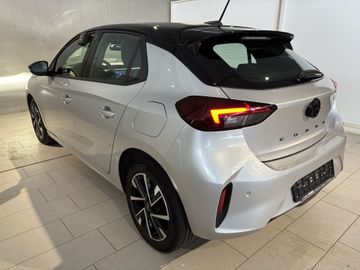 Fotografie 12 des Opel Corsa 1.2 Direct Injection Turbo GS