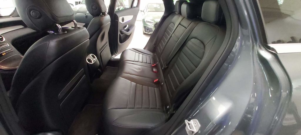 Mercedes-Benz GLC 300 4M AMG AIRM DISTR LEDER NETTO 41.500
