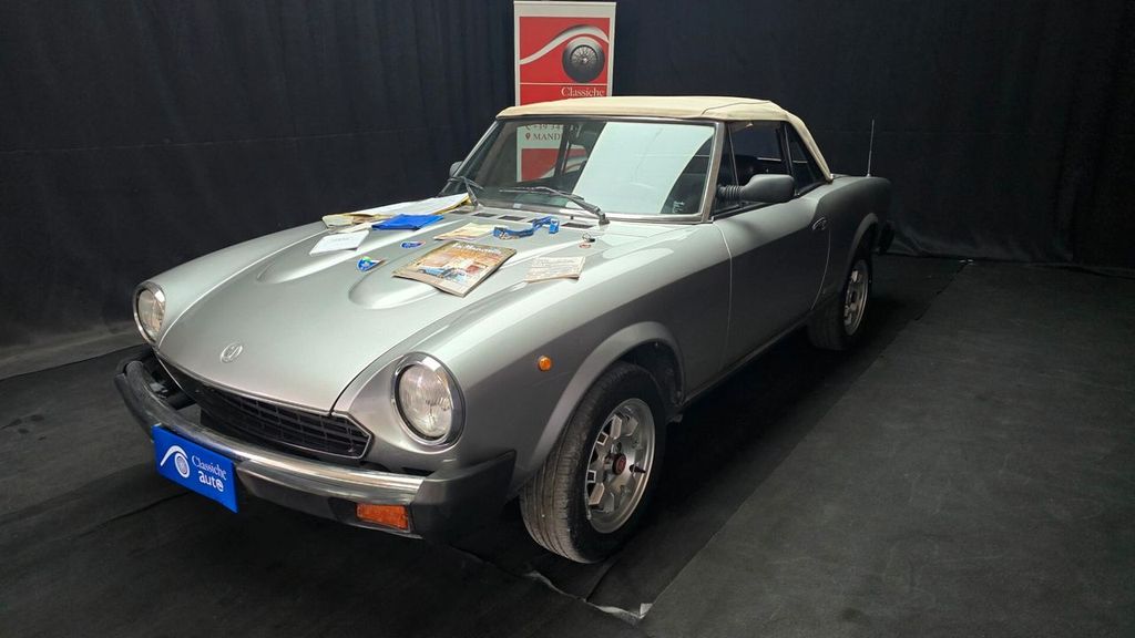 FIAT 124 Spider 1985