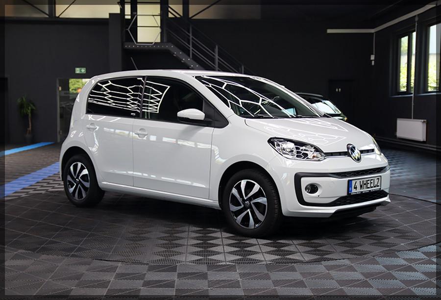 Volkswagen up! Active SITZHZG / CAM / PDC