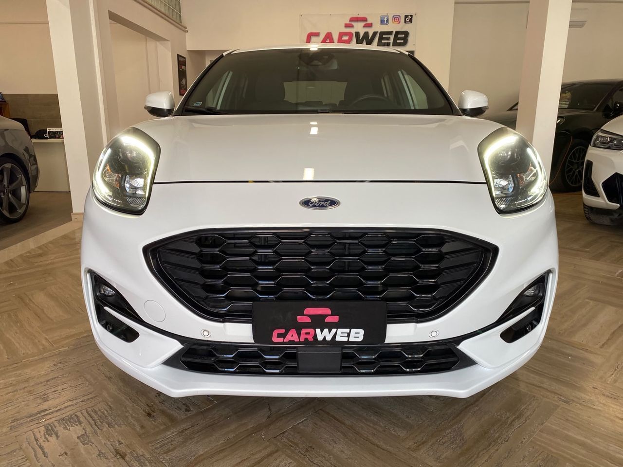 Ford FORD PUMA 1.0 EcoBoost Hybrid 125 CV S&S ST-Line imagem 2