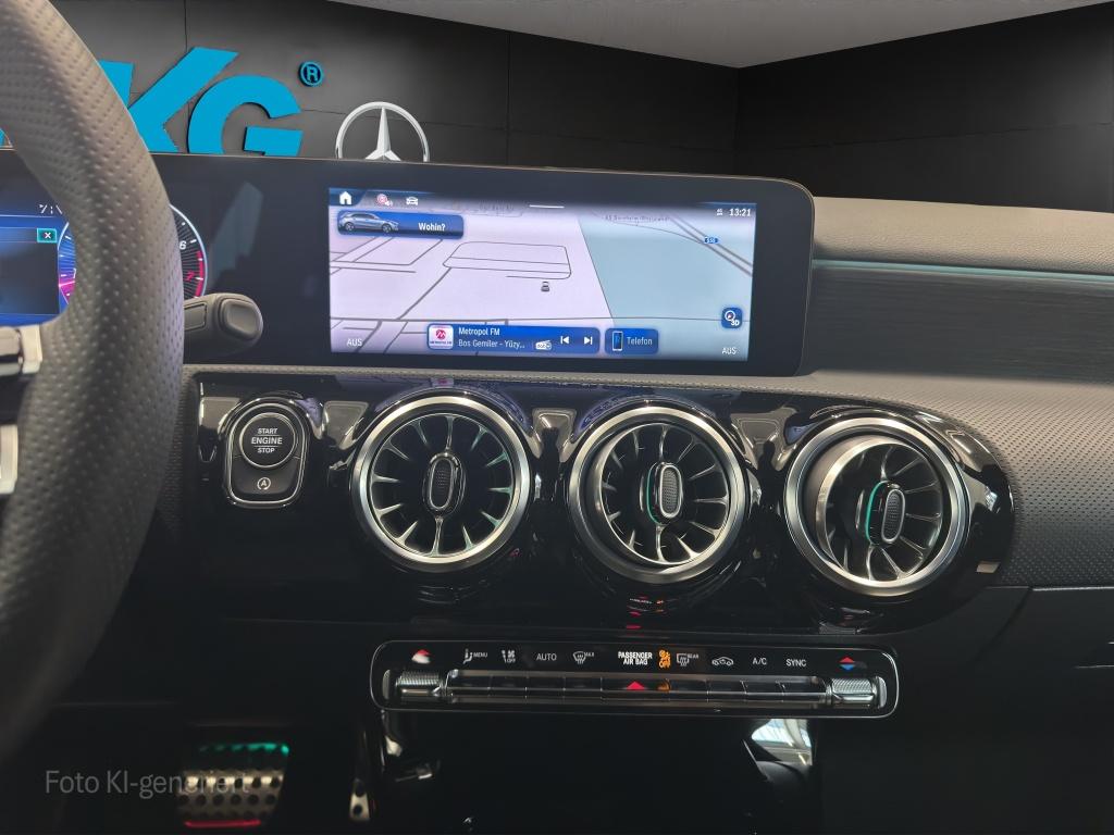 Mercedes-Benz A 250 4M AMG NIGHT SPURPAKET 360° PARKASSIST LED