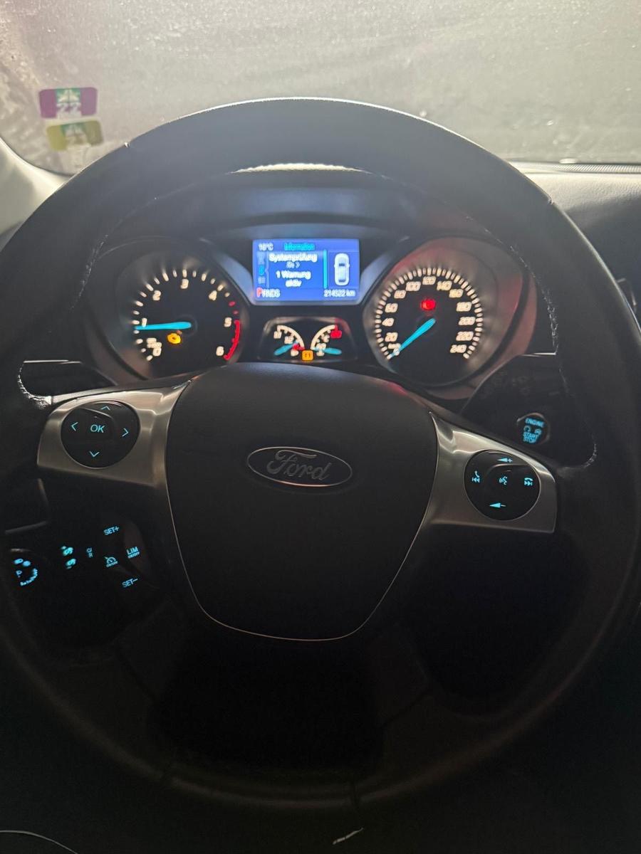 Ford Focus 2014 — photo 15