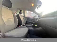 Fahrzeugabbildung Kia Picanto Spirit AUTOMATIK  Sitzheizung / 5-Türen
