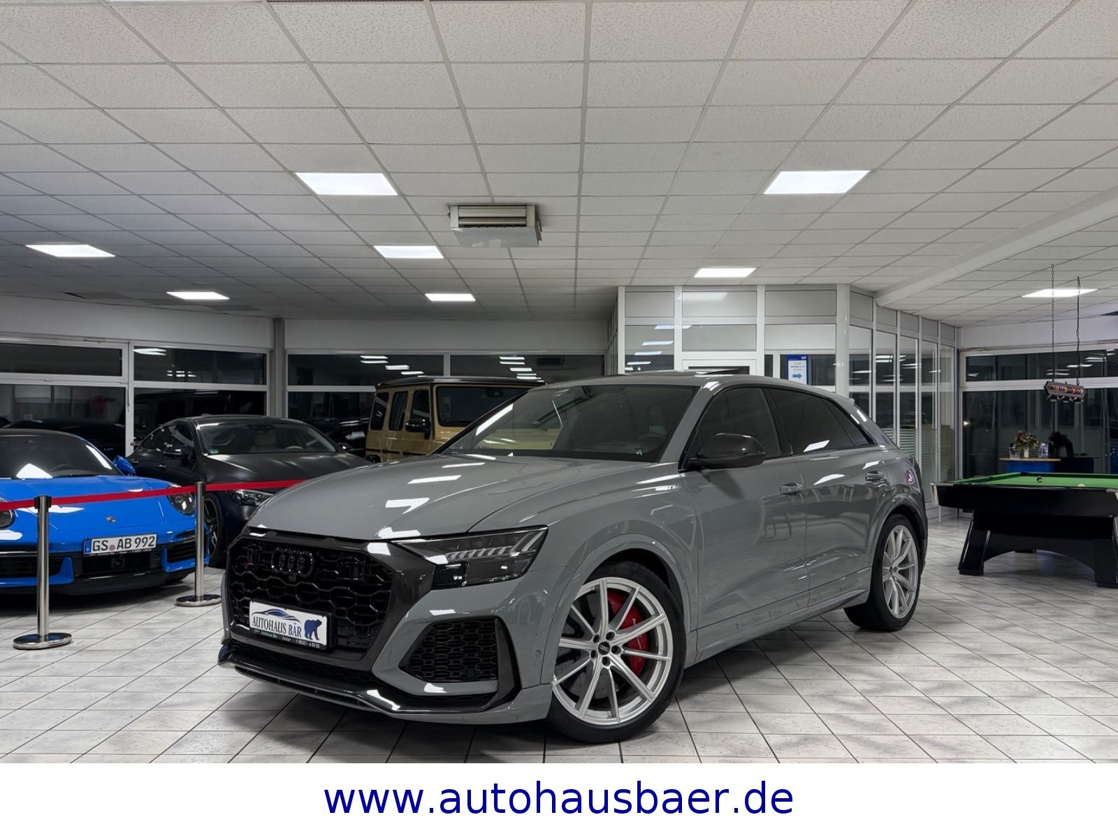 AUDI RS Q8 4.0*PANO*KERAMIK*CARBON*MAS*STH*SITZBEL*HU
