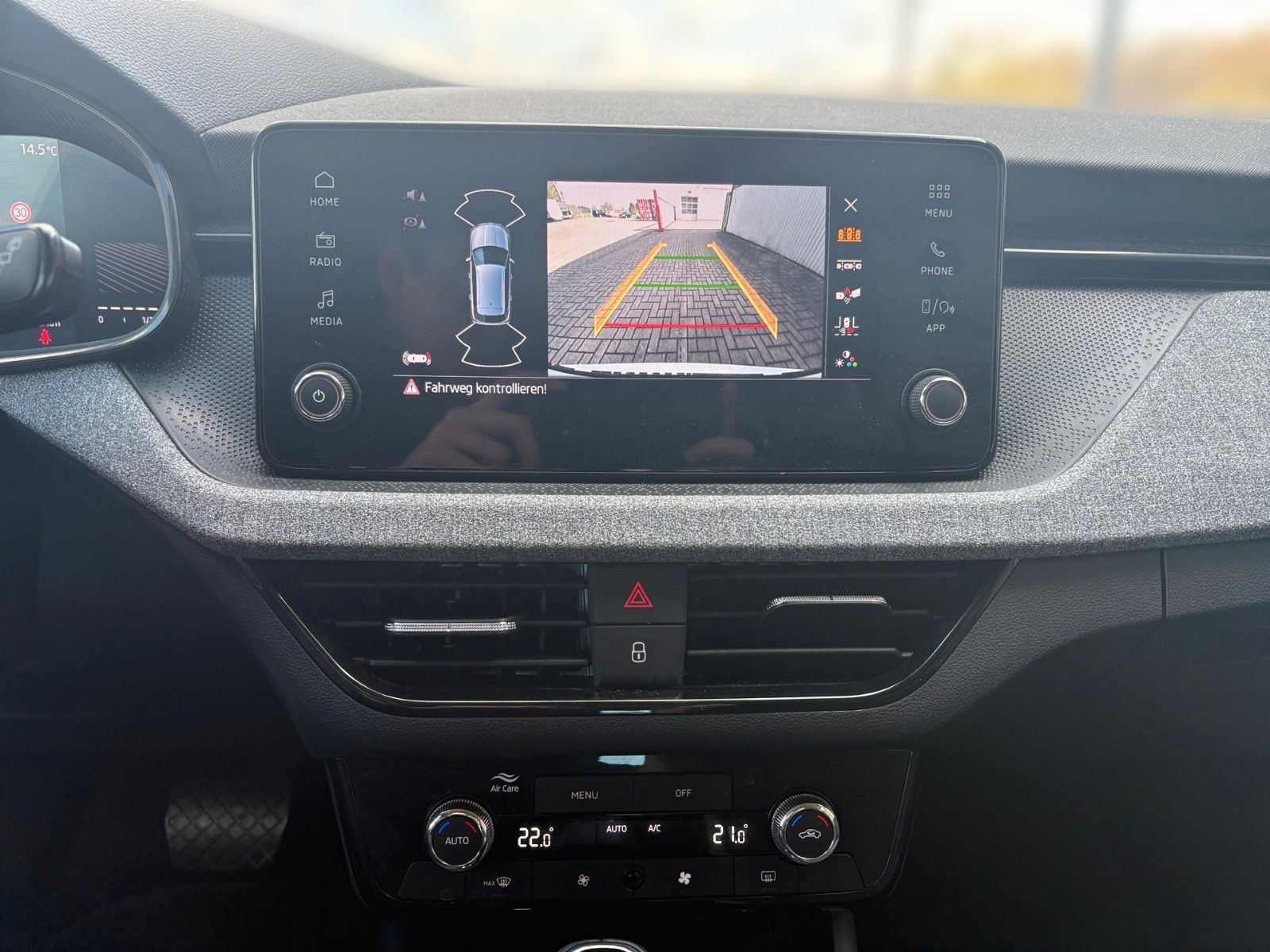 Fahrzeugabbildung SKODA Kamiq Selection
