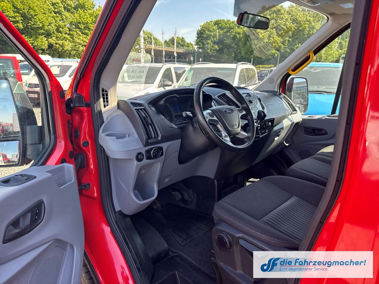Fahrzeugabbildung Ford Transit Kombi 350 L3 Trend 2.0 TDCi DPF *4064 EX