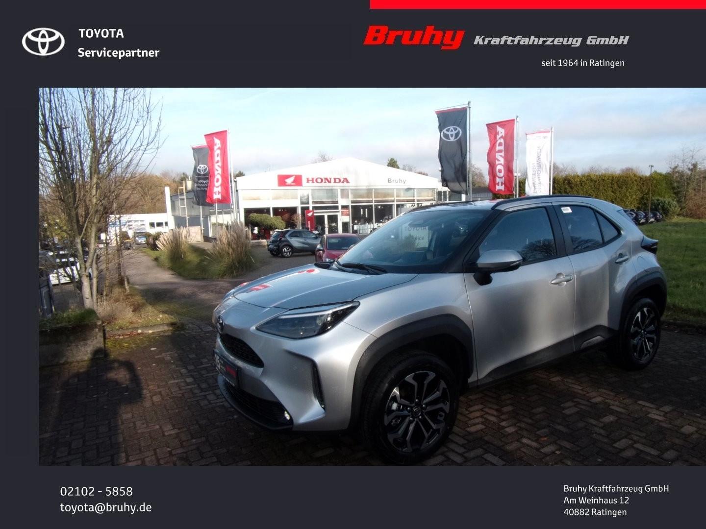Toyota Yaris Cross 1,5-l-VVT-iE Teamplayer Safety P. V