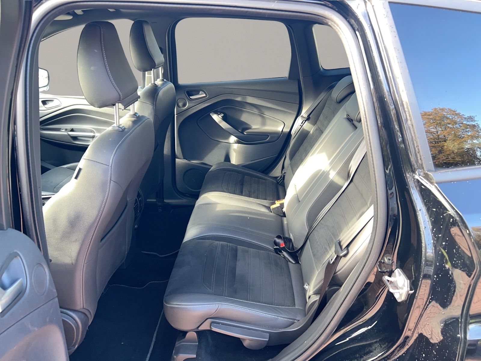 Kuga 1.5 EcoBoost ST-Line, Navi, Bi Xenon, Desig