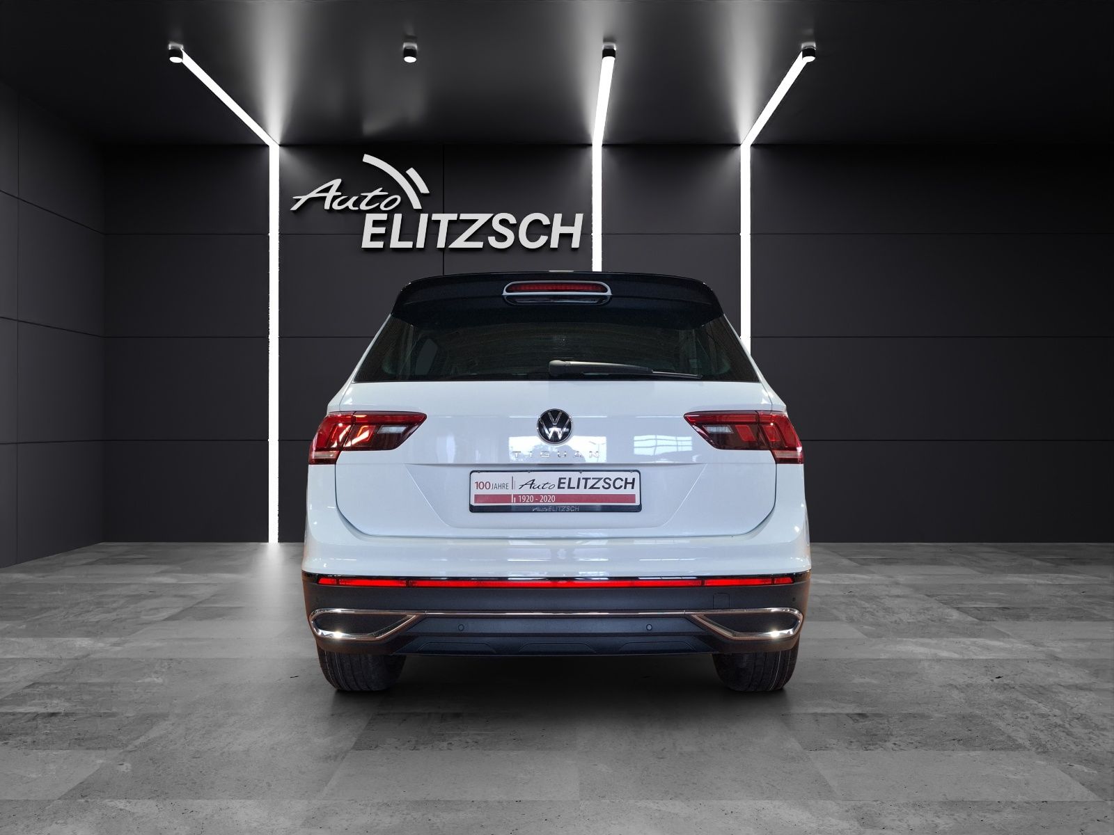 Fahrzeugabbildung Volkswagen Tiguan TDI Urban Sport DSG LED AHK Navi AID ACC