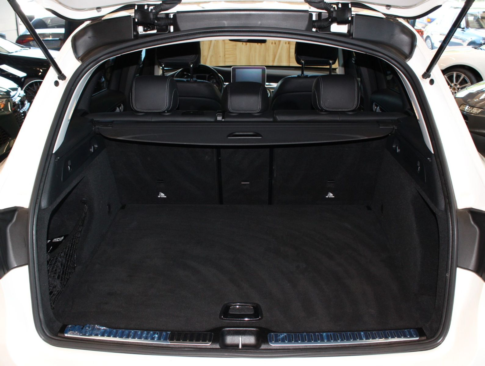 Fahrzeugabbildung Mercedes-Benz GLC 350 d 4MATIC AMG Line *PNRM*Kamera*AHK