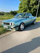 BMW E30 325i Cabrio  Klassiker - BMW 325