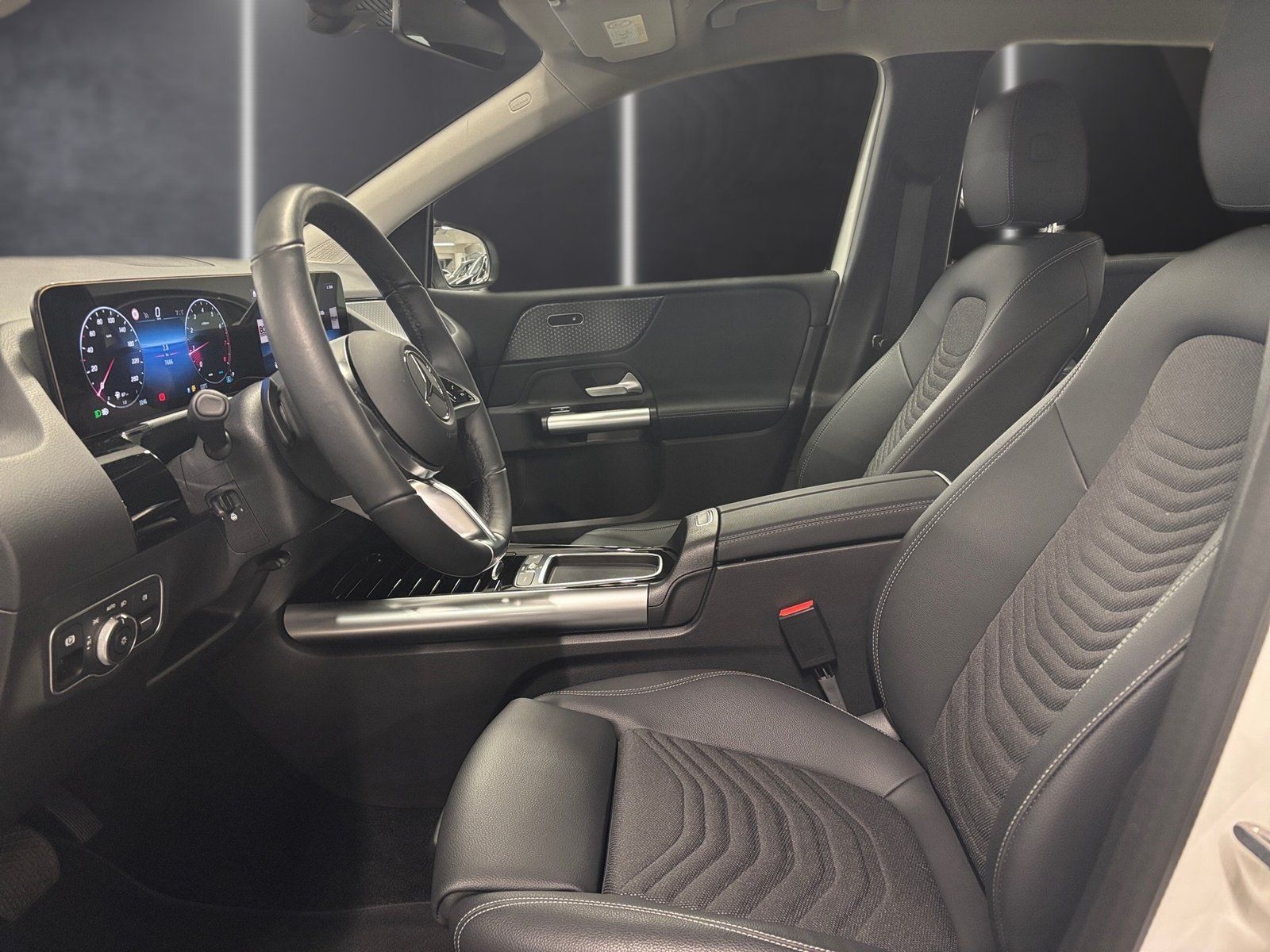 Fahrzeugabbildung Mercedes-Benz B 200 Progressive Adv.*Kamera*LED*CarPlay*MBUX*