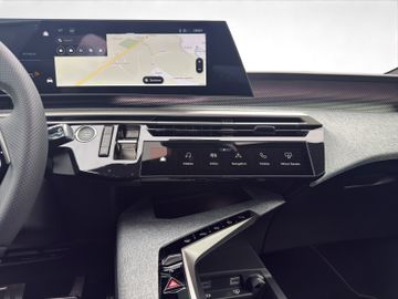 Peugeot 3008 1.2 145 GT Kam.+KeyLess+LED+Navi+SHZ+ACC