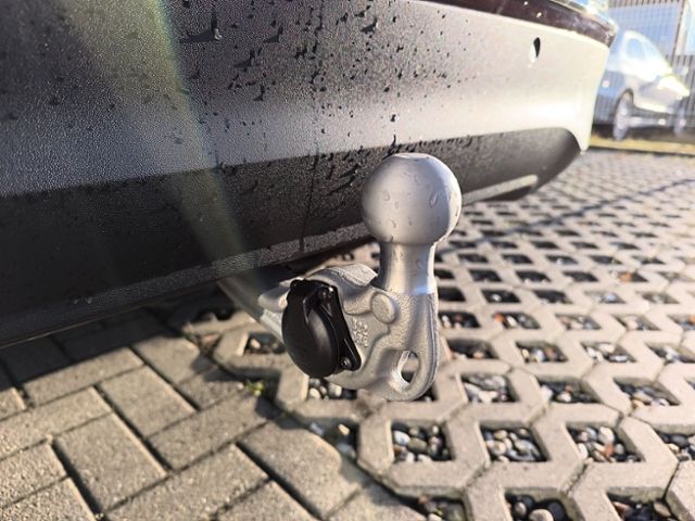 Fahrzeugabbildung Volkswagen Tiguan Elegance 2.0 TDI SCR 110 kW (150 PS) 7-Ga