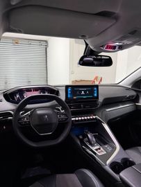 Peugeot 3008 - 8