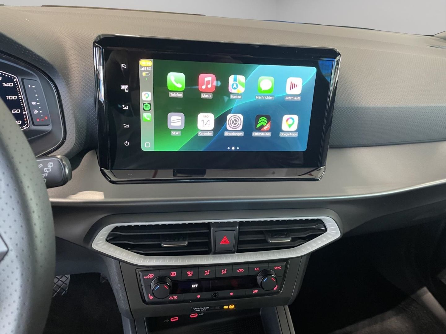 Fahrzeugabbildung SEAT Ibiza 1.0 TSI 85 kW FR Navi Digitales Cockpit LE