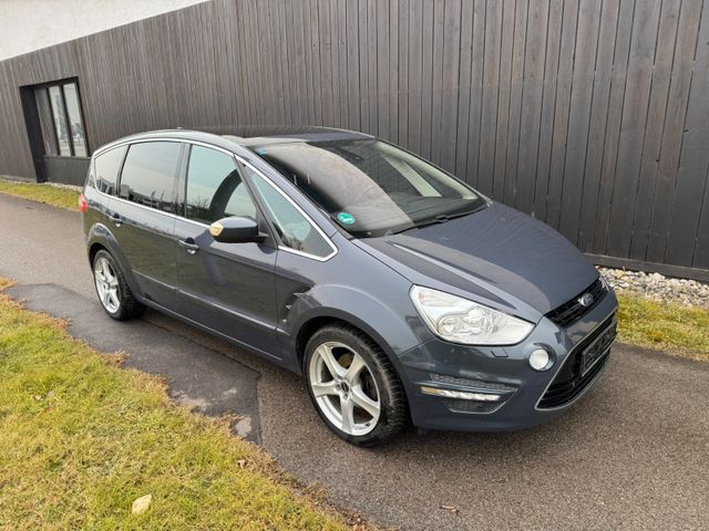 Ford S-Max S-MAX Titanium ( 7Sitze*Navi )