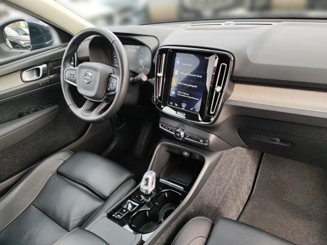 VOLVO XC 40 (Bild 22 von Array)