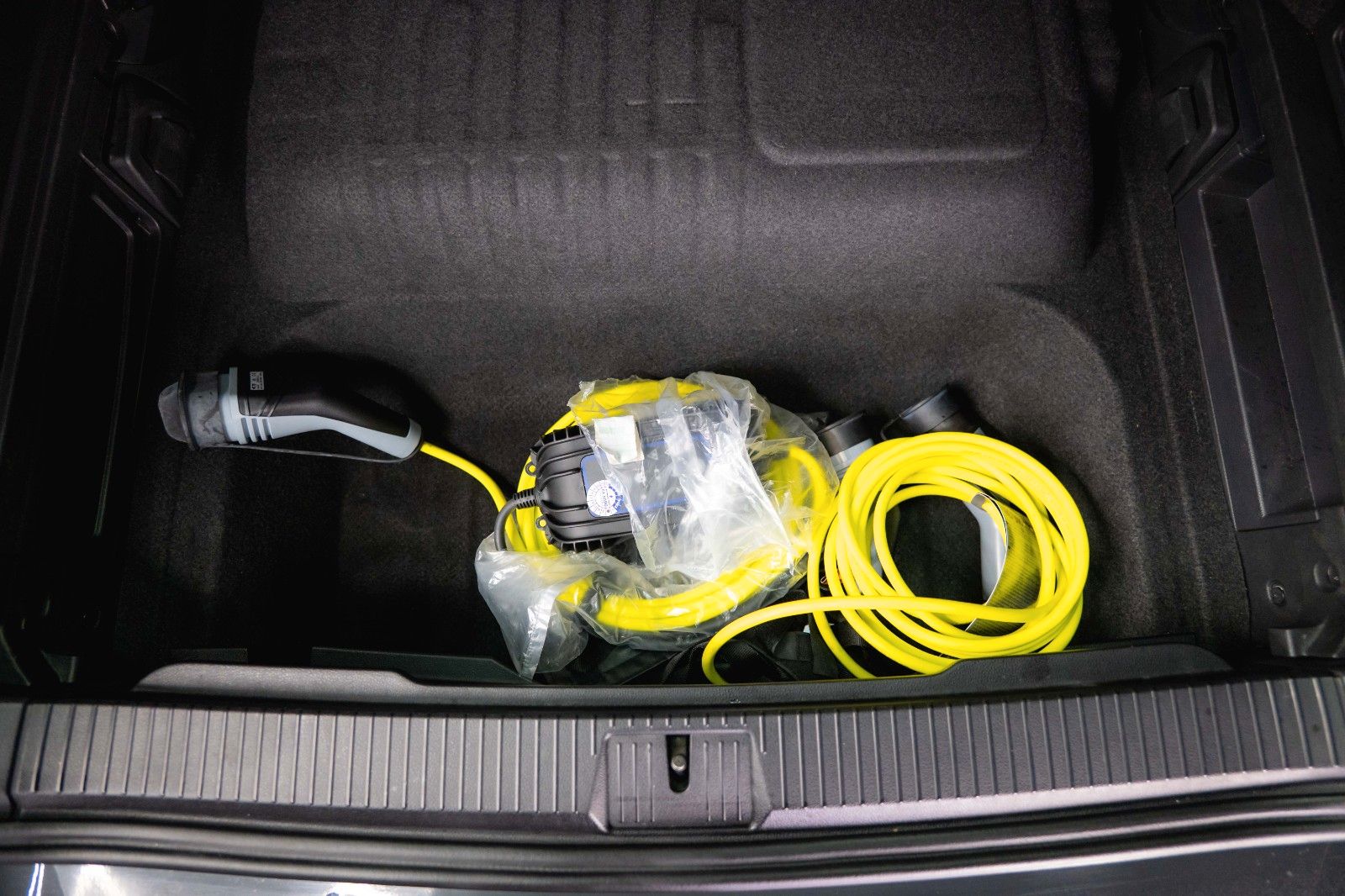 Fahrzeugabbildung Volkswagen Passat Variant GTE PlugIn Hybrid *LED*Kamera*19%