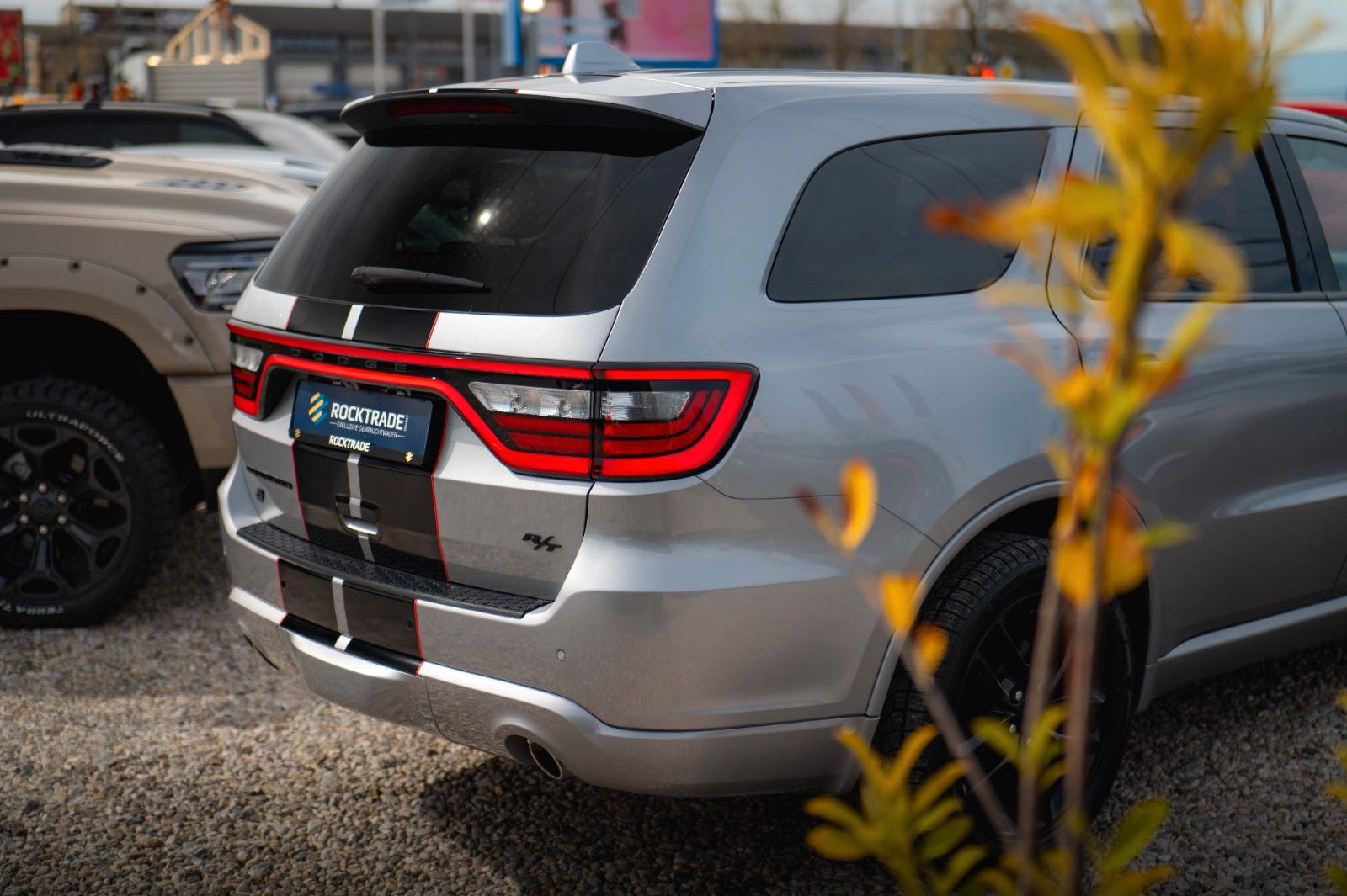Fahrzeugabbildung Dodge Durango 5.7 V8 R/T SRT 4x4 Night-Paket Modell 22