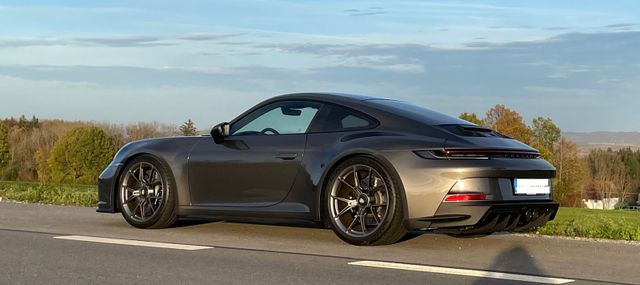 PORSCHE 992 GT3 Touring