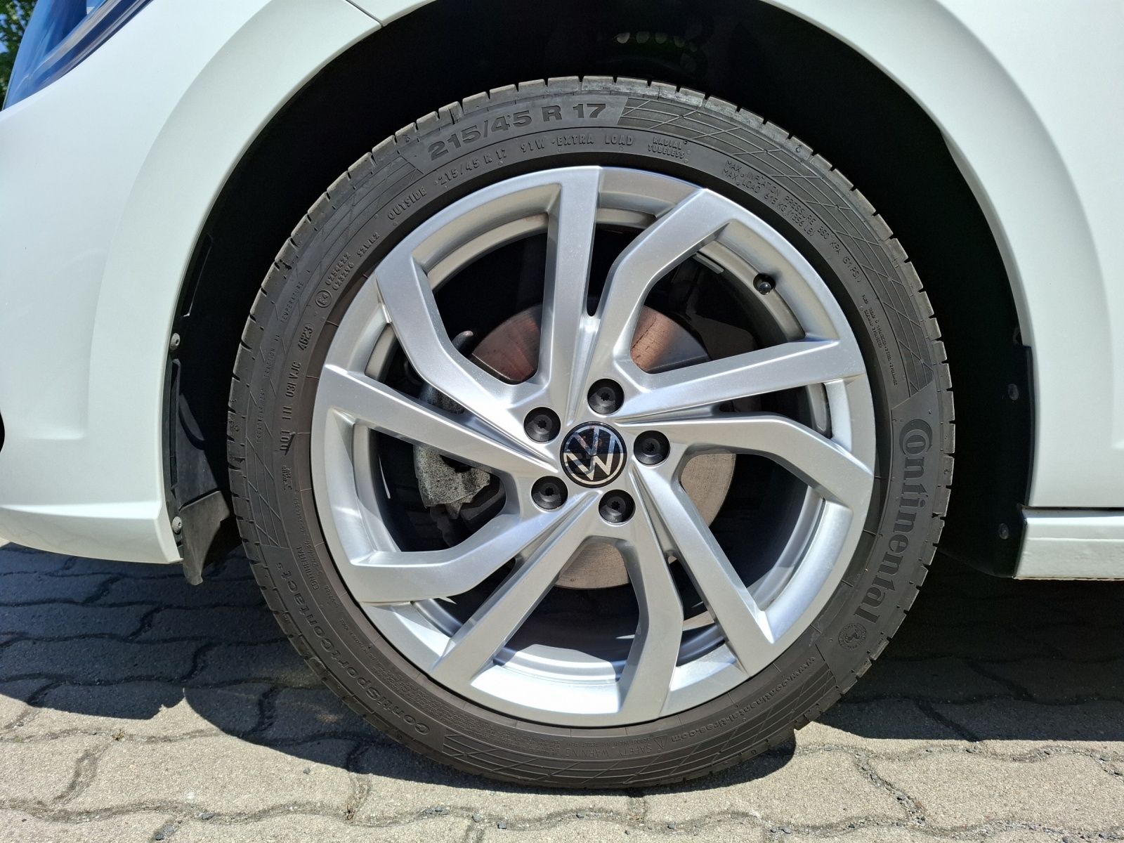 Fahrzeugabbildung Volkswagen Polo TSI Style DSG Matrix Navi AID ACC RFK SH LM