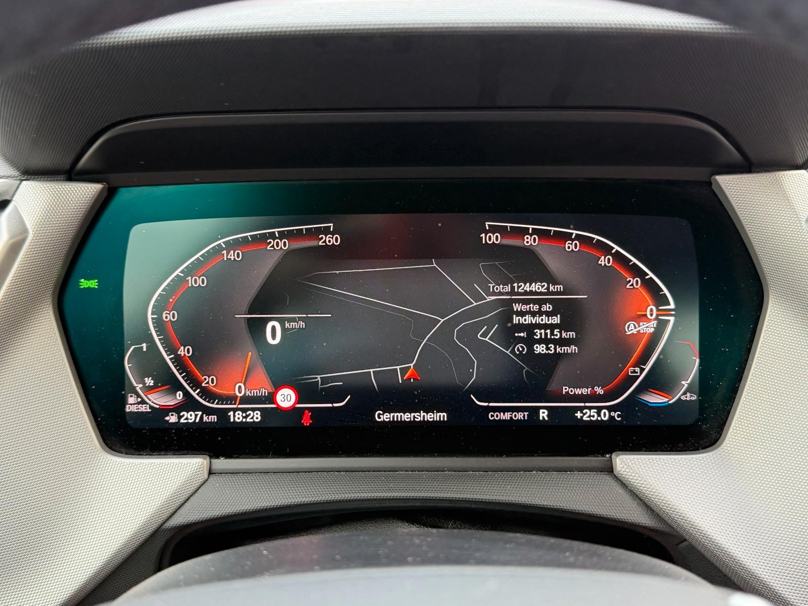 BMW 216 Gran Coupe Advantage+LEDR+LED+AHK+L/SHZ+Live