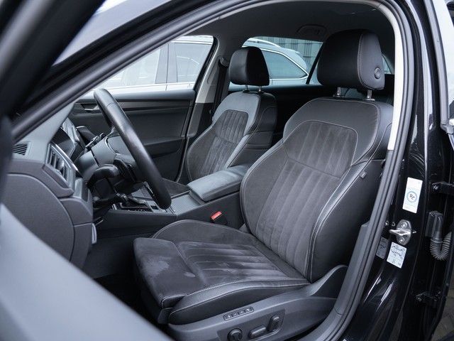 Superb Combi 2.0 TDI Style DSG MATRIX+RFK+ACC