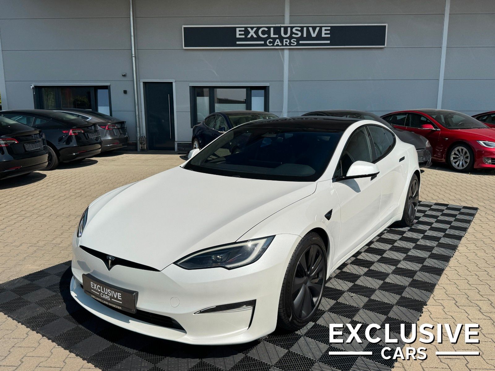 TESLA MODEL S PLAID | MATRIX LED | FSD | HW4 |