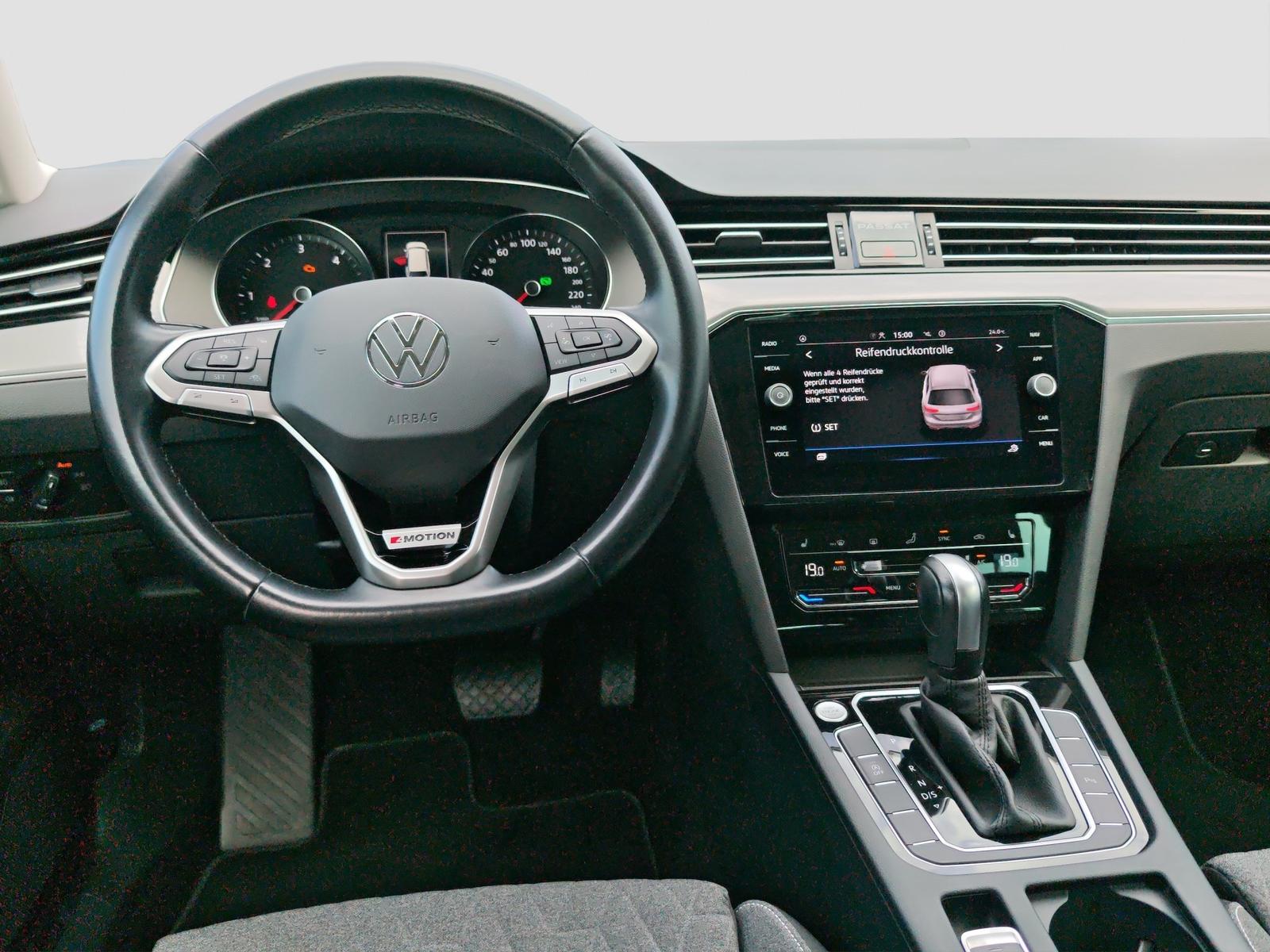 Volkswagen Passat 2.0 TDI R-Line Navi Kamera Massag, миниатюра 11