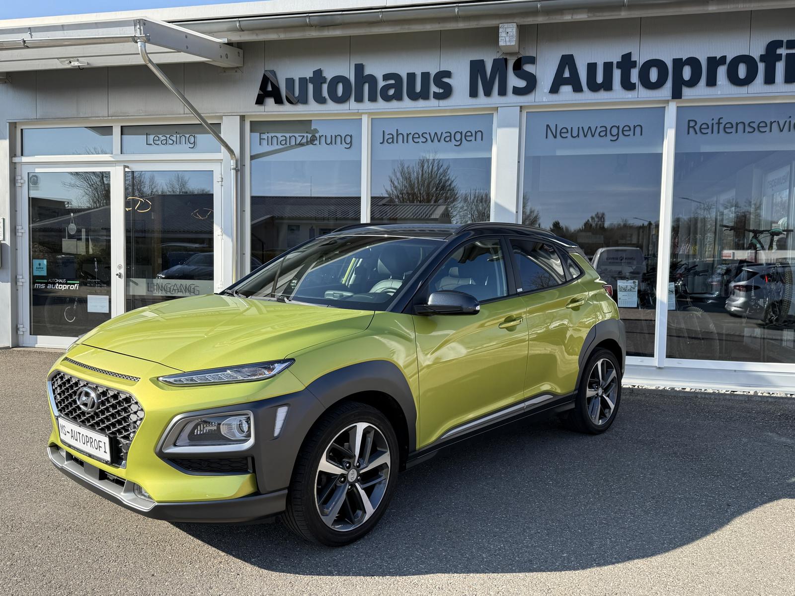 Hyundai Kona Premium 2WD Navigations-Paket