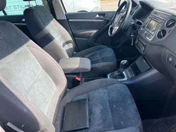 Volkswagen Tiguan - 9