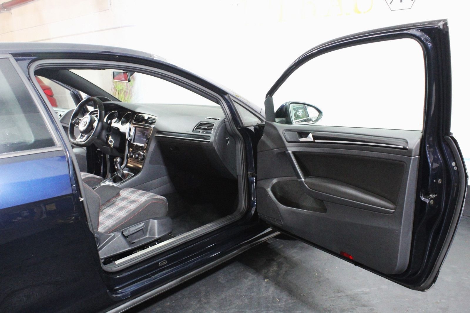 VW Golf VII Lim. GTI BMT DAB NAVI SHZ KLIMA
